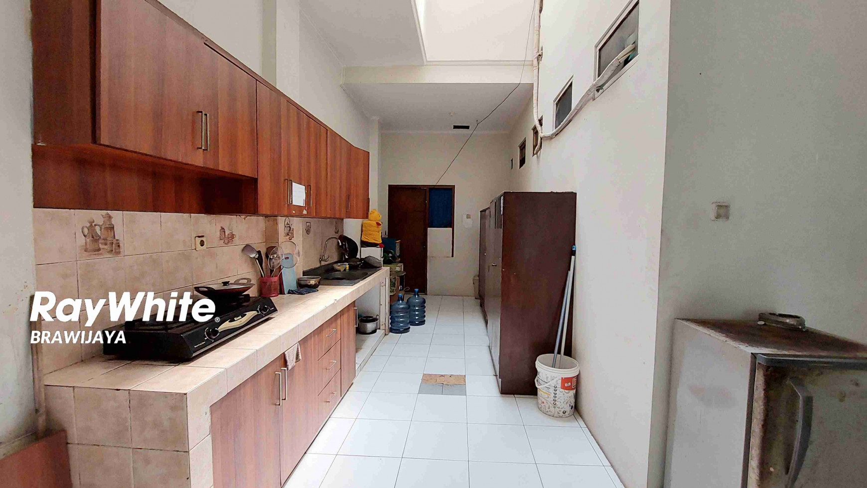 RUMAH KOS DI GANDARIA, CILANDAK, HANYA 1 KM KE MRT CIPETE, 21 KAMAR KOS