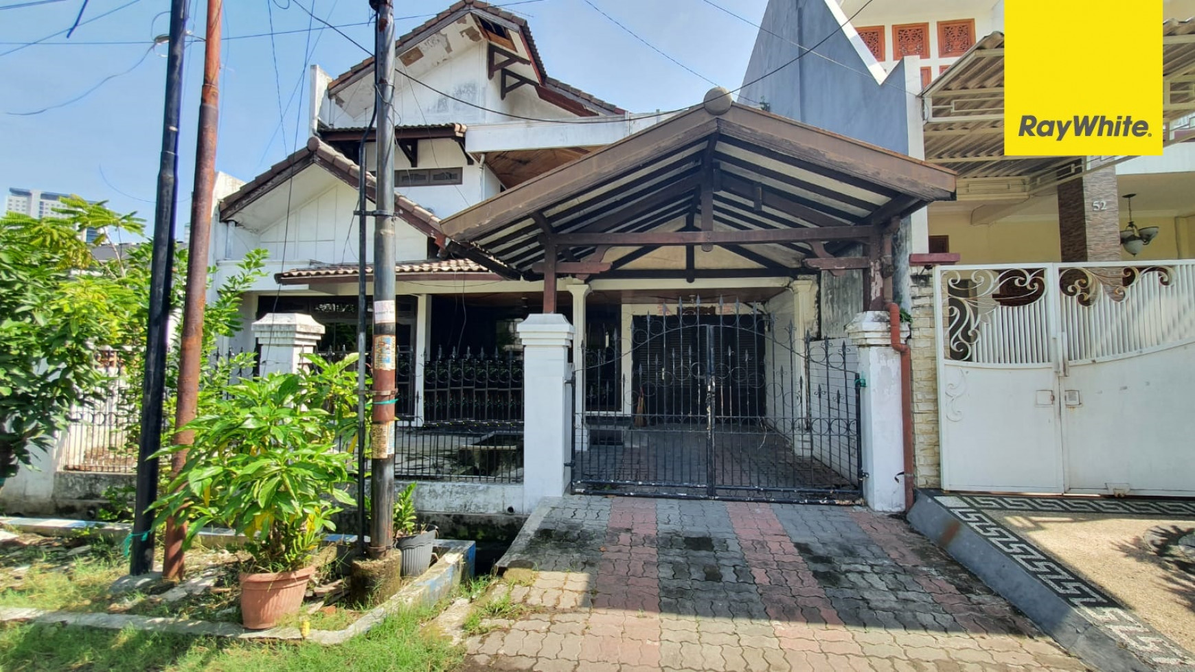 Rumah di Tenggilis Utara, Surabaya
