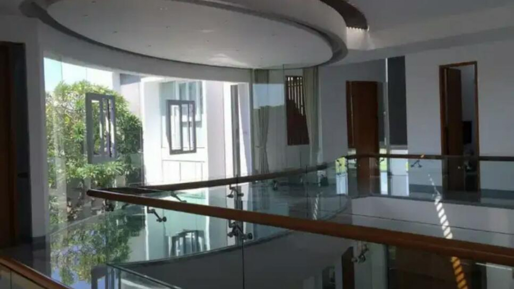 Dijual Rumah Modern Graha Famili SPESIAL Boulevard area