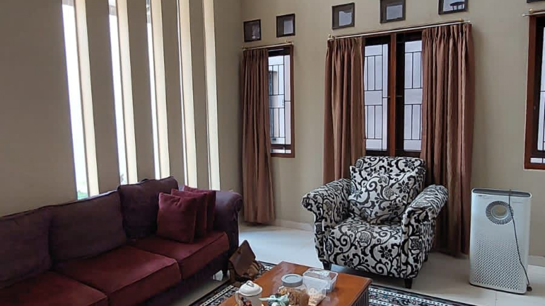Rumah MEWAH Siap Huni dalam Cluster dan Hunian Asri @Sawah Baru, Ciputat