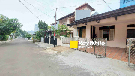 DIJUAL RUMAH DI KOMPLEKS TAMAN BONA INDAH, JAKARTA SELATAN, DEKAT MRT FATMAWATI