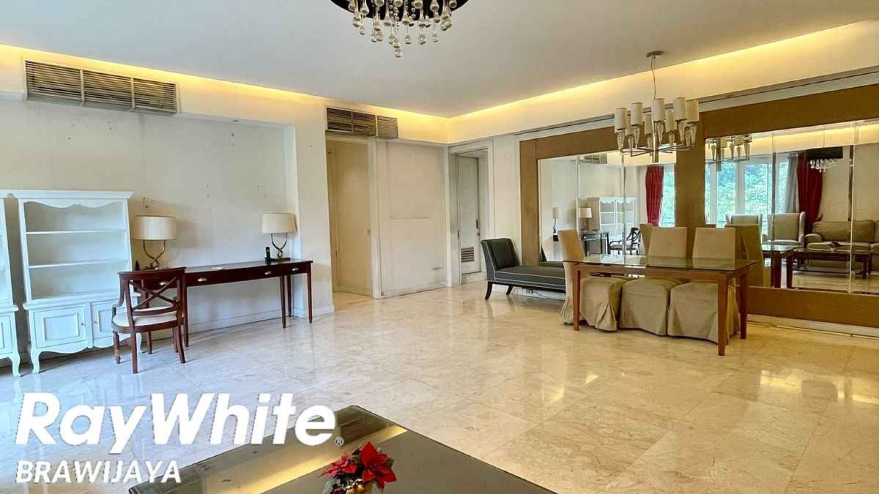 BEST DEAL. DIJUAL APARTEMEN DI DAKSA RESIDENCE, KEBAYORAN BARU, DEKAT SCBD