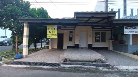 Dijual rumah murah di Taman Ubud Indah 7 Lippo Karawaci Tangerang