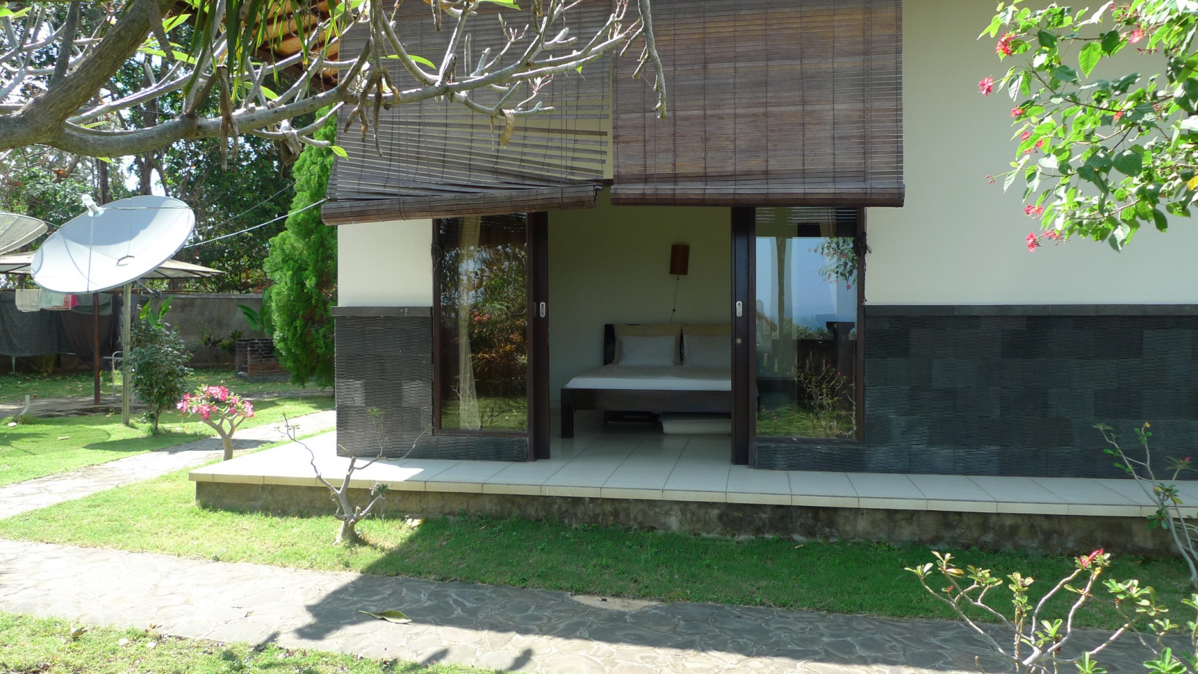 large villa near lovina in a very quiet area with a beautiful view