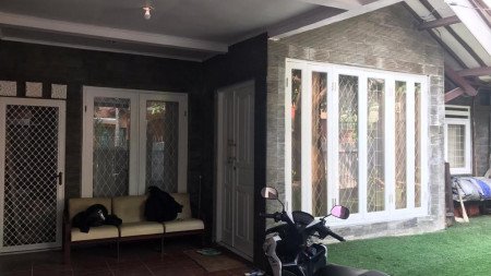 Rumah Siap Huni dan Strategis @Kuricang, Bintaro