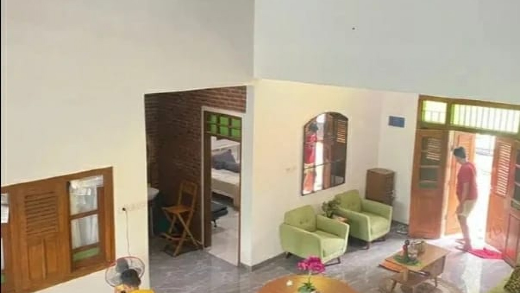 DIJUAL Rumah Kolam Renang Villa Kalijudan Indah Surabaya Timur 