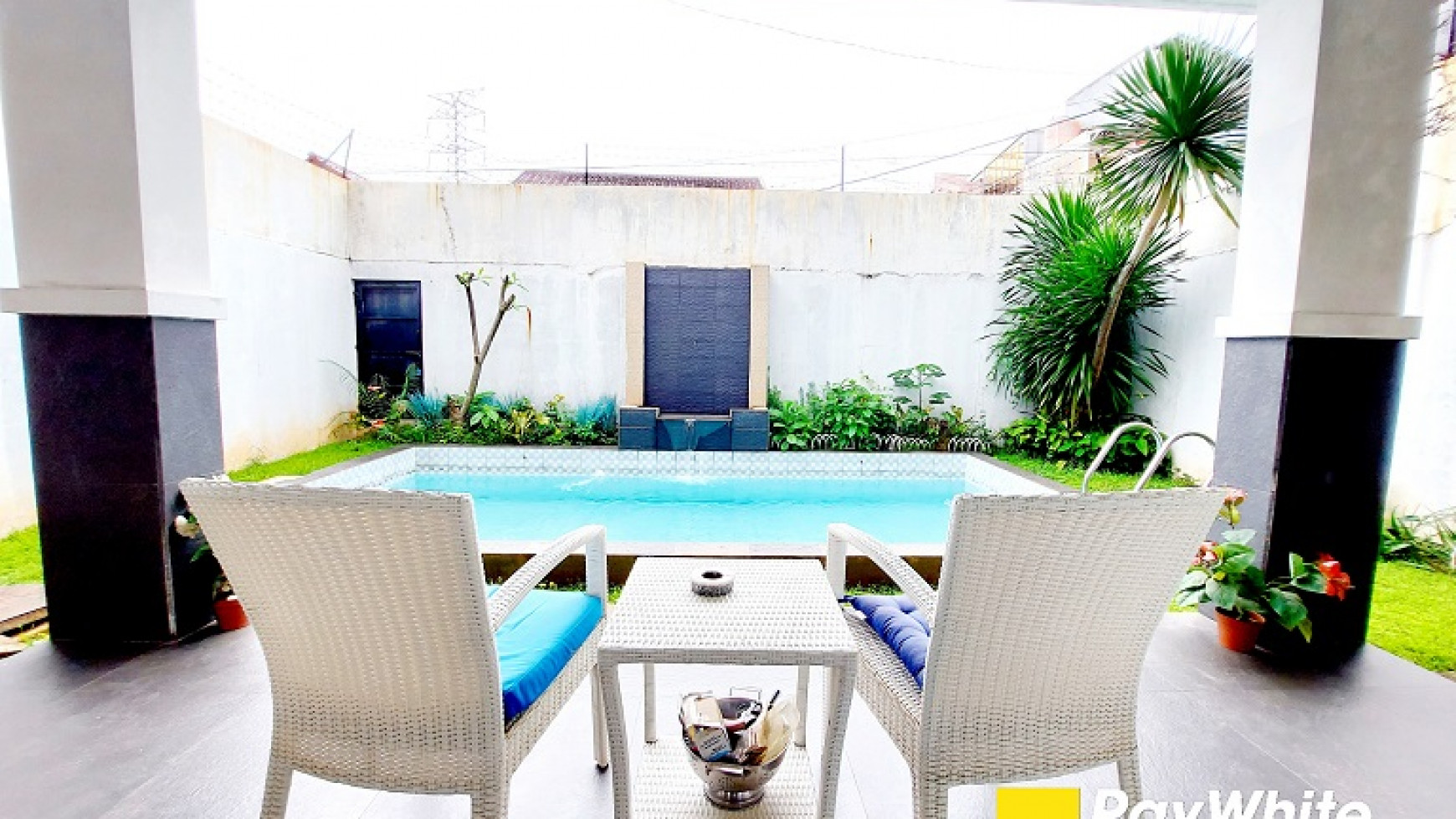 Rumah di Pangkalan Jati 2, Depok, Dalam Kompleks, Siap Huni, Bebas Banjir, 4 Bedroom