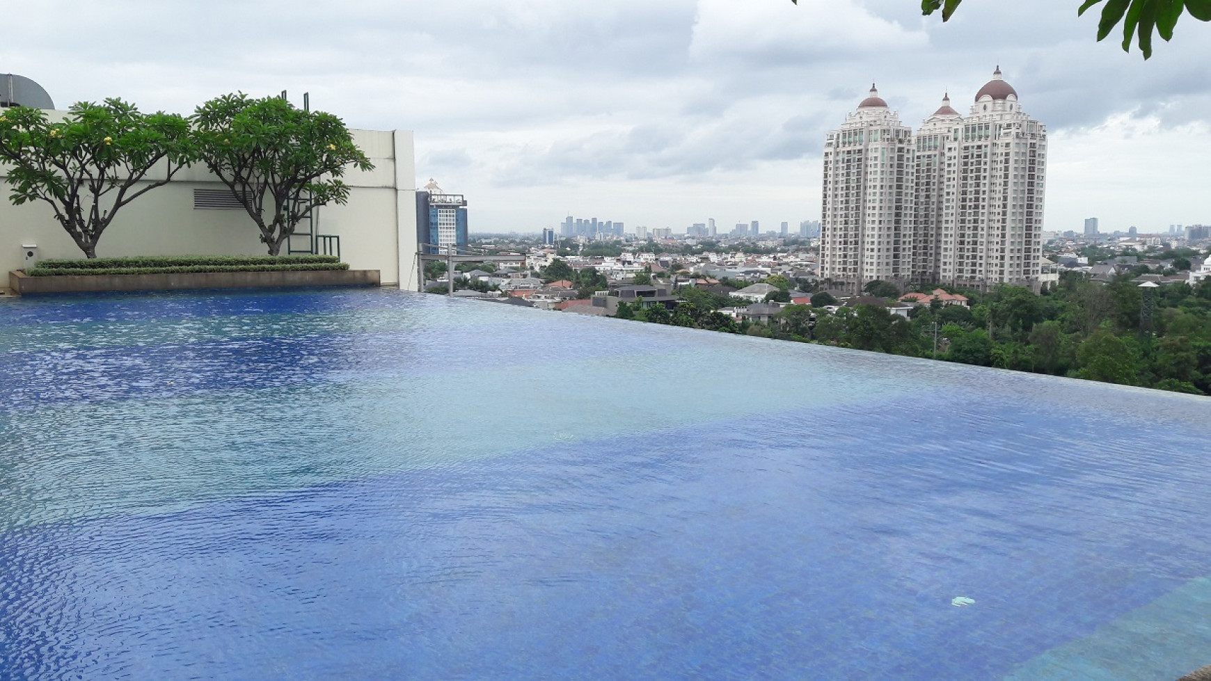 Apartemen di Senayan City Residence, Jakarta Selatan, Senayan Golf View, Connected with Senayan City Mall, Furnished