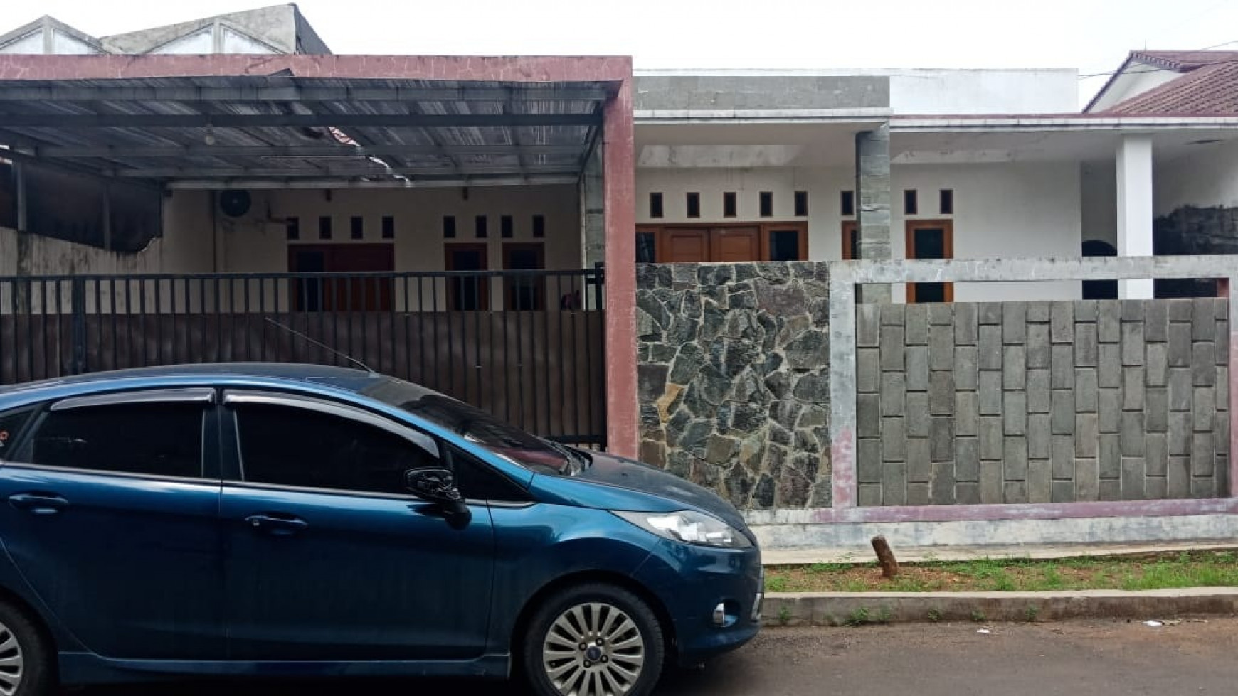 Rumah Murah Tanah Besar Dekat Stasiun Pondok Ranji Bagus