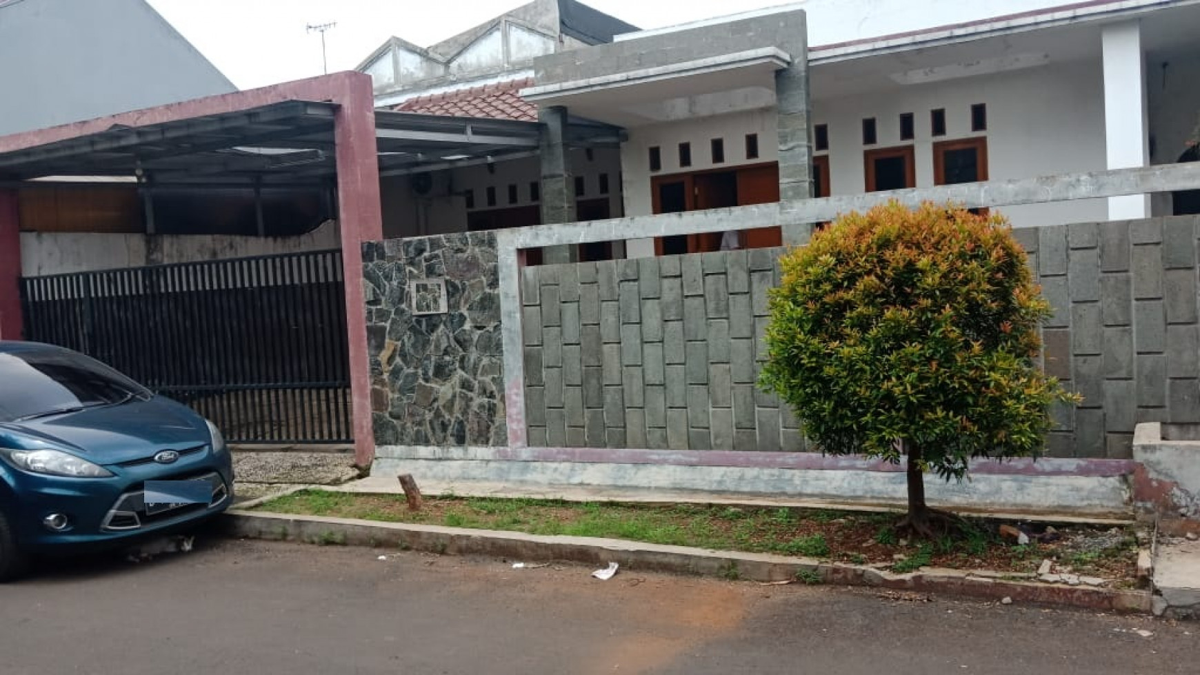 Rumah Murah Tanah Besar Dekat Stasiun Pondok Ranji Bagus