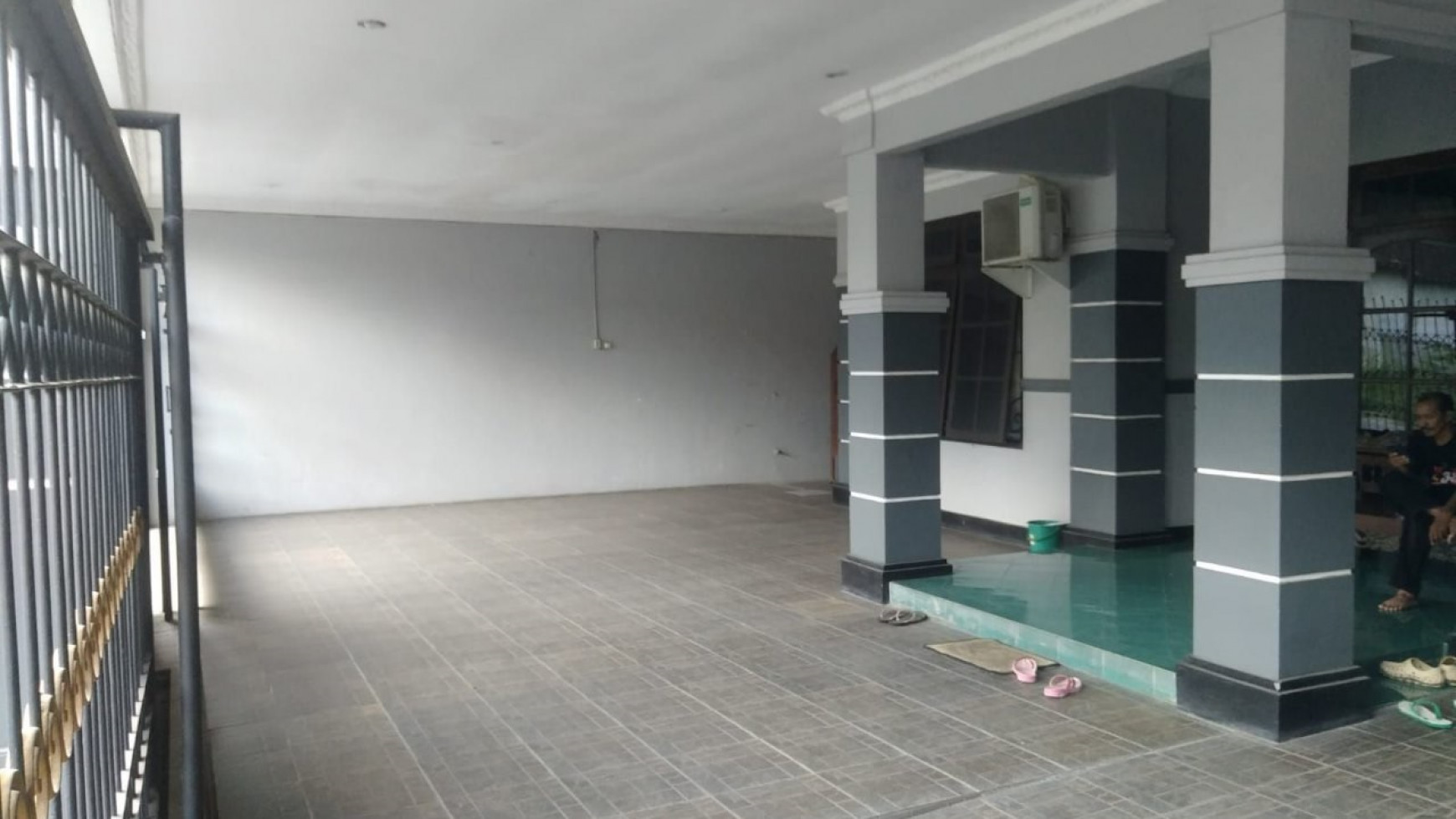 RUMAH TINGGAL 6 KAMAR TIDUR, DI JL TAJEM BARU, MAGUWOHARJO