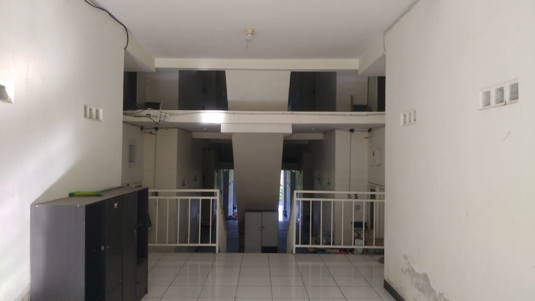 RUMAH KOST 40 KAMAR, SEMI FURNISH DI PULUHDADI, TIMUR UPN