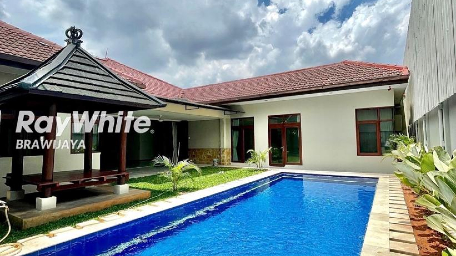 RUMAH DI CIPETE, DALAM KOMPLEKS, RUMAH 1 LANTAI, SELANGKAH KE MRT CIPETE