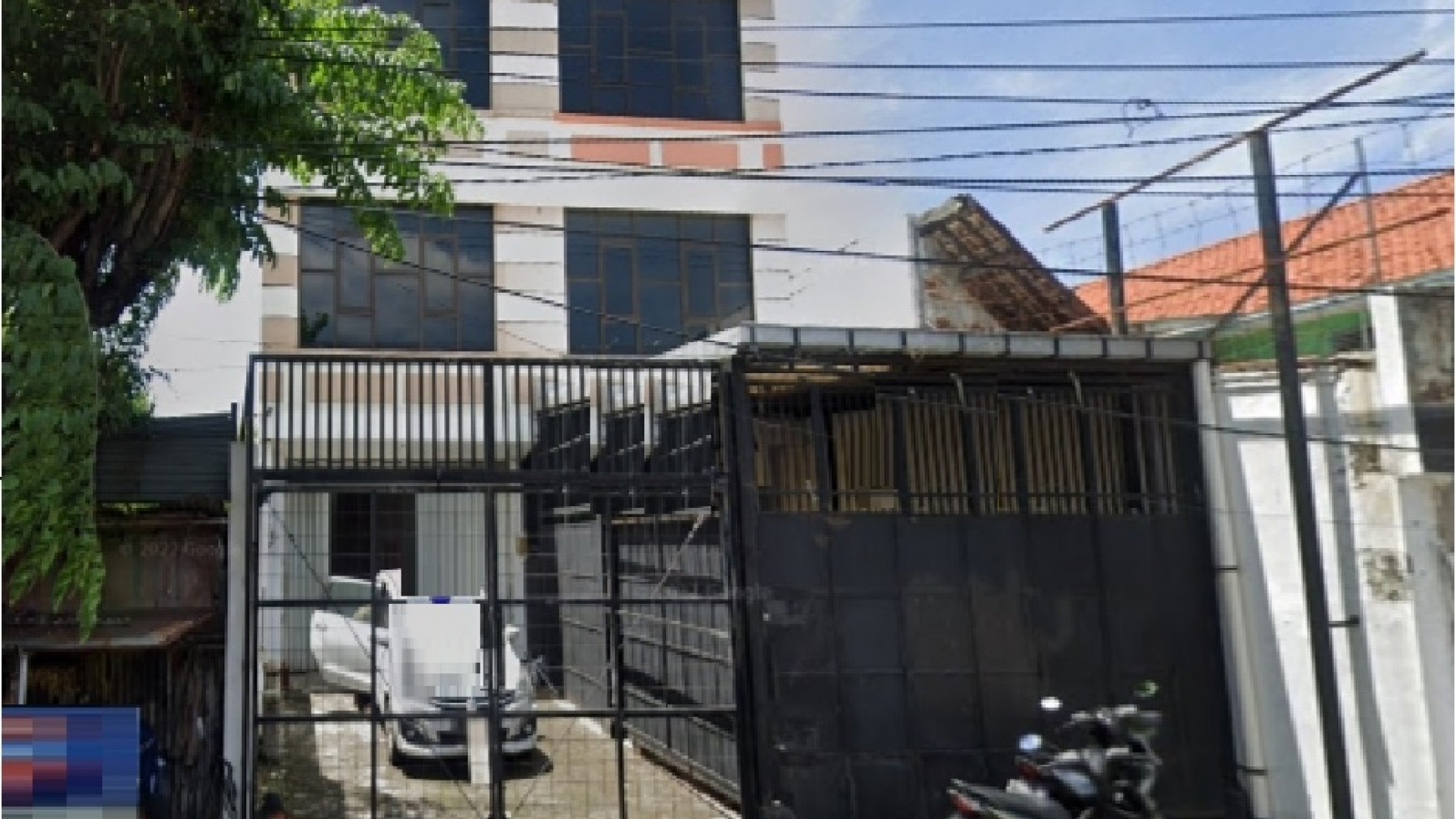 Ruko 3,5 lantai di Kapas Krampung, Surabaya