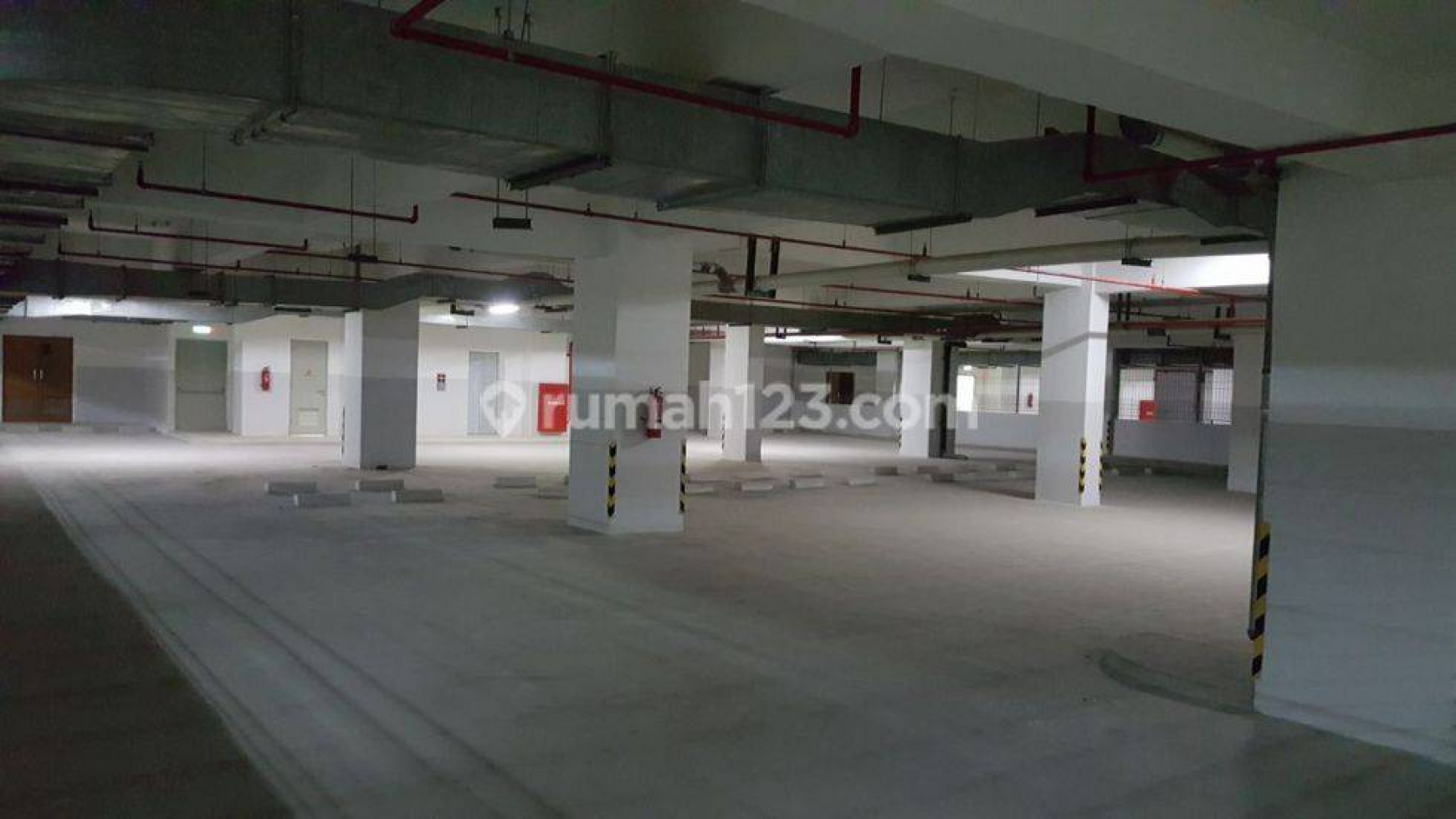 FOR SALE BRAND NEW CBC BUILDING DEKAT BANDARA 