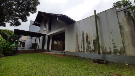 Rumah siap huni area Pondok Indah