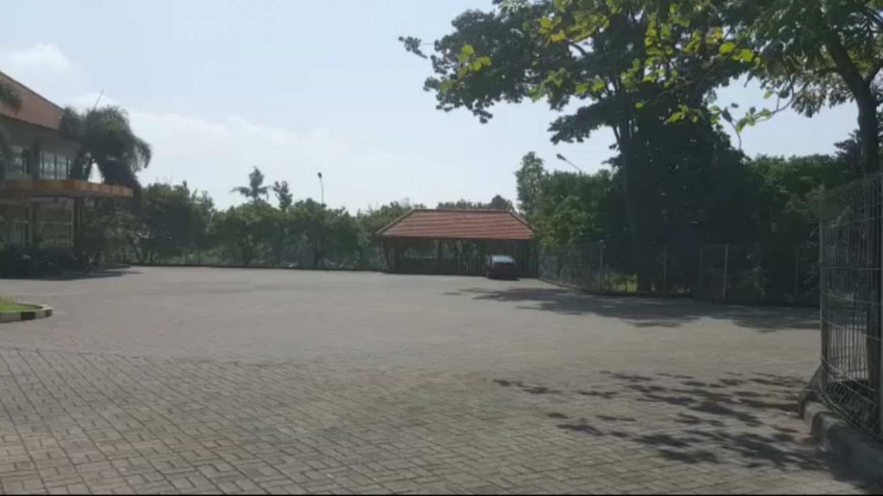 437. Dijual murah Tanah & bangunan di Jl Raya Purwodadi sebelah Kebun Raya Purwodadi