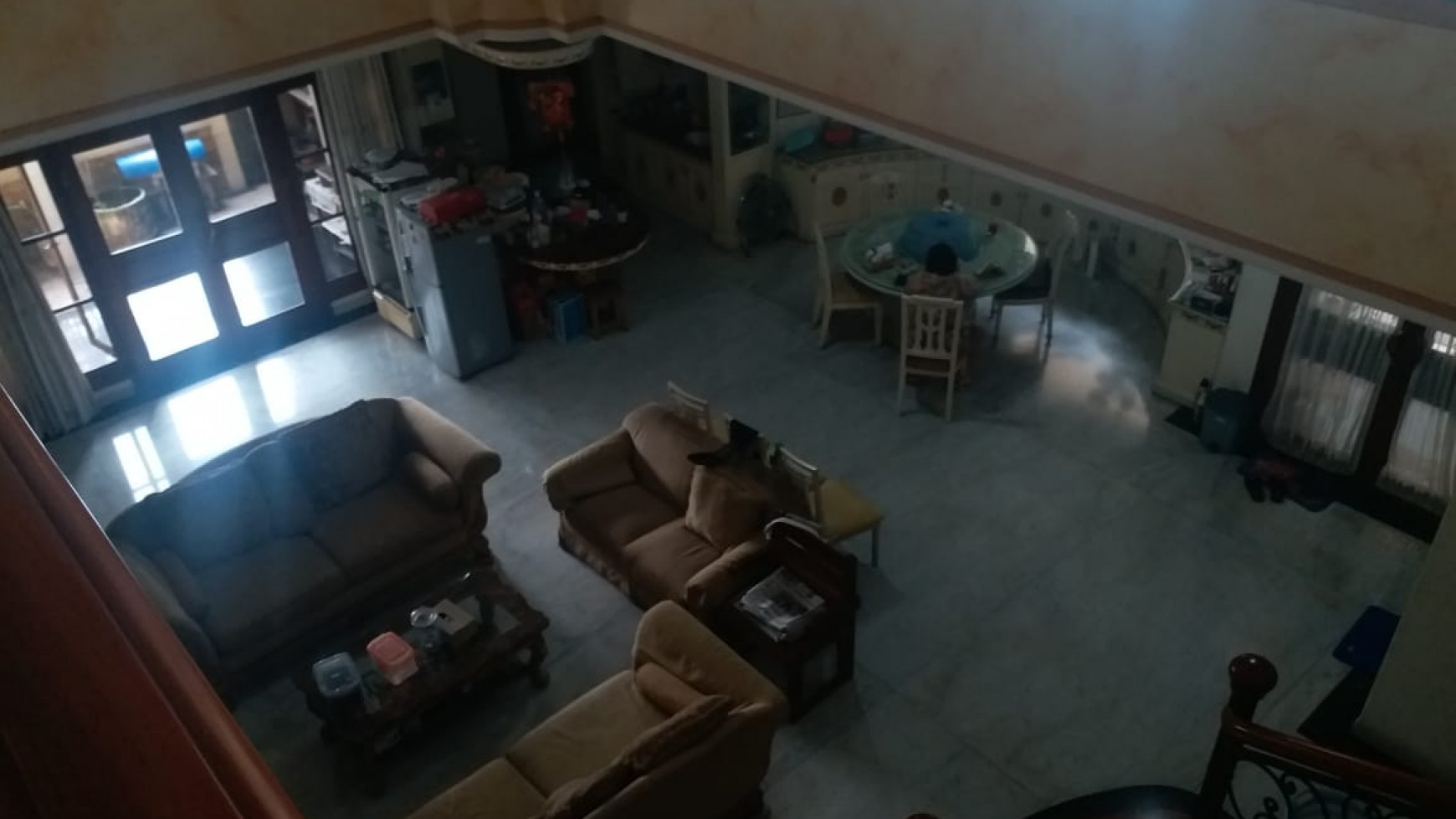 Dijual Rumah Mewah Full Furnished Taman Hunian Satelit Surabaya Barat