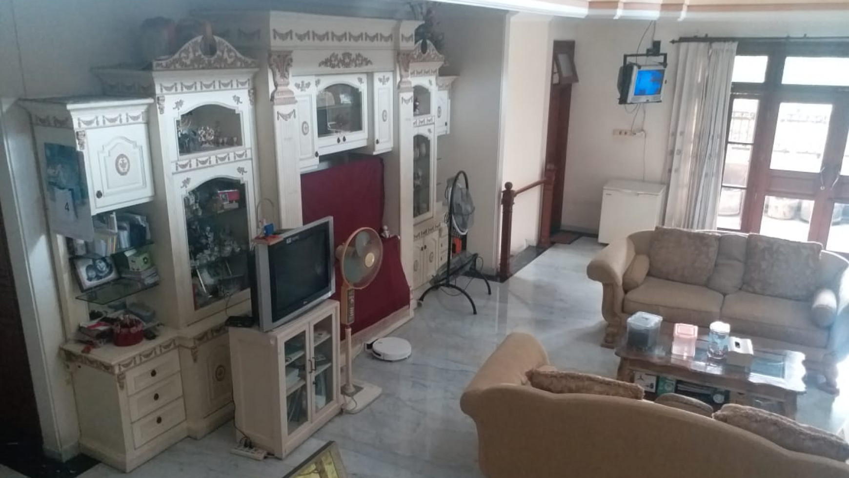 Dijual Rumah Mewah Full Furnished Taman Hunian Satelit Surabaya Barat