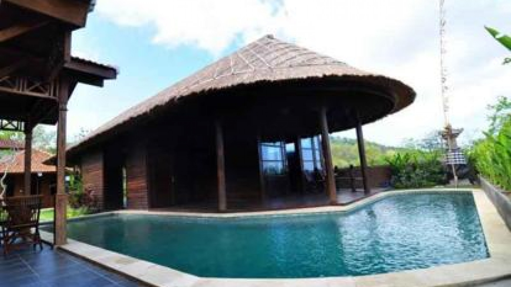 Beautiful Villa For Sale in Pecatu Bali with 2 swimming pool