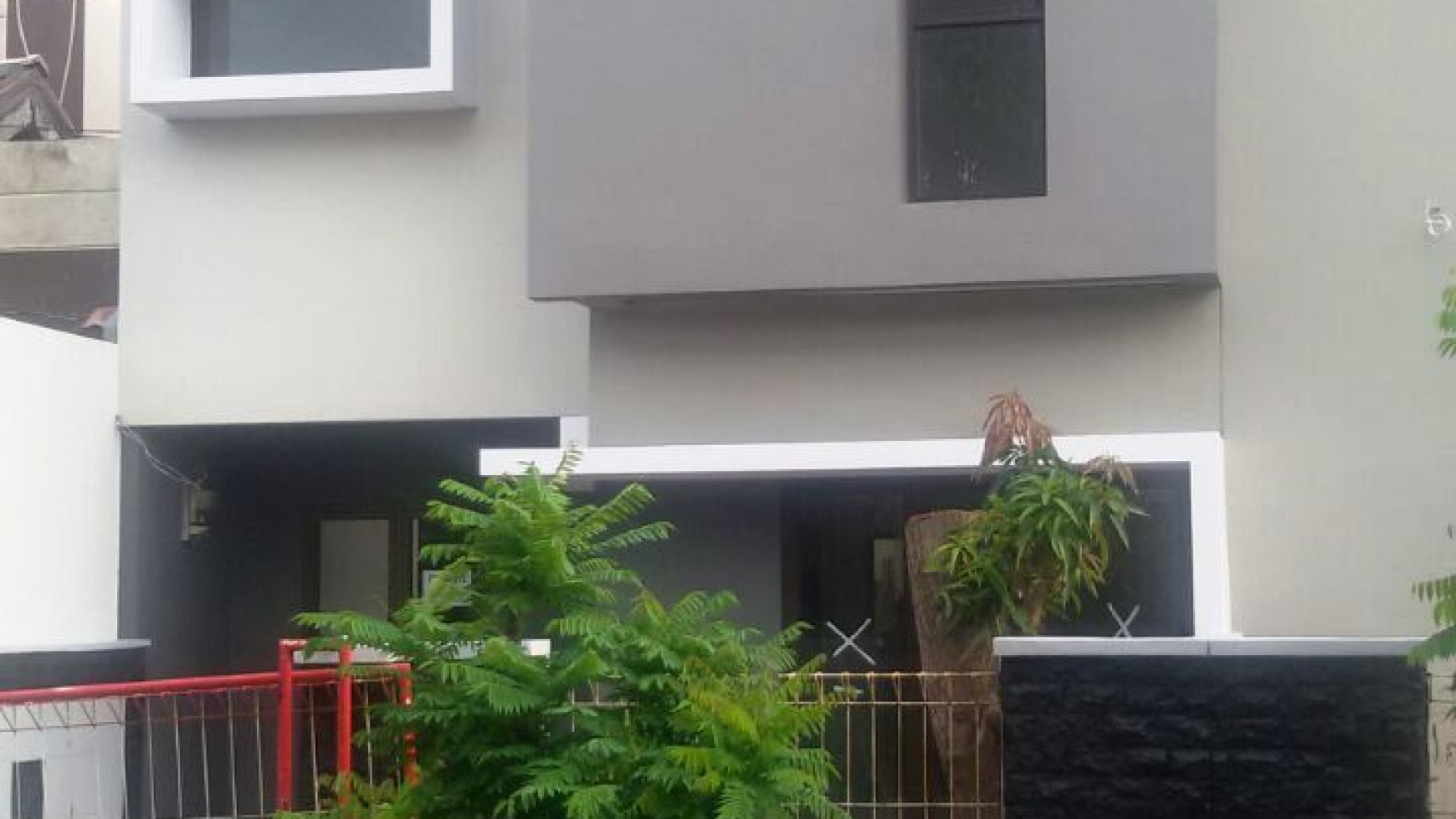 Rumah Nyaman dan Siap Huni di Kawasan Graha Bintaro