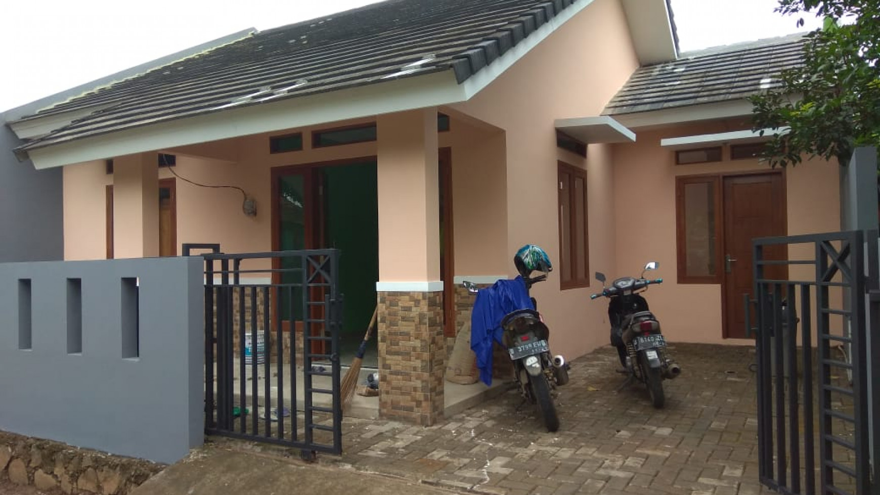 Rumah Murah, Nyaman dan Siap Huni di Kawasan Griya Loka, BSD Tangerang