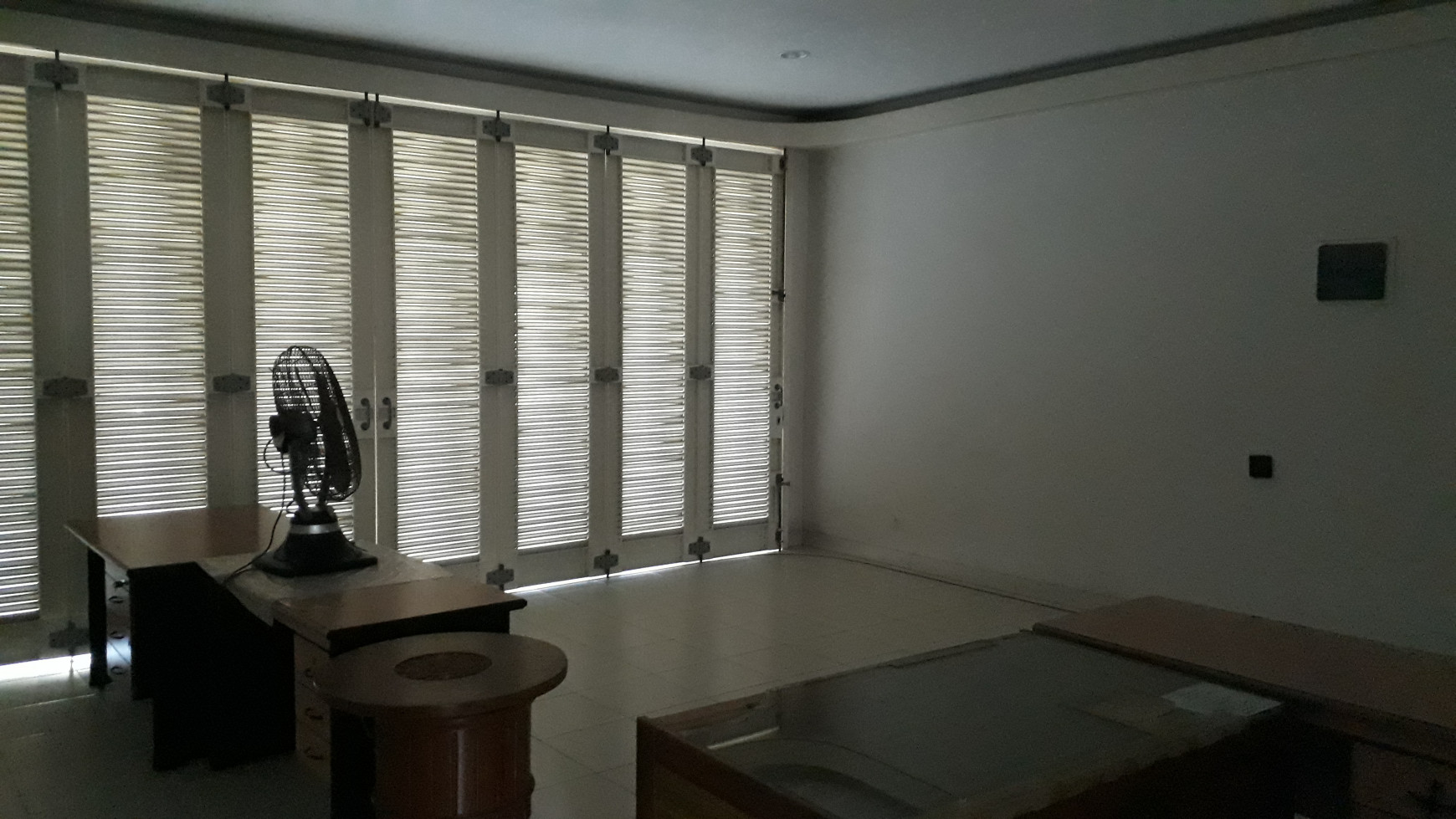 346. Dijual murah rumah 2 lantai minimalis di Prambanan Regency - jalan Boulevard, Surabaya Barat