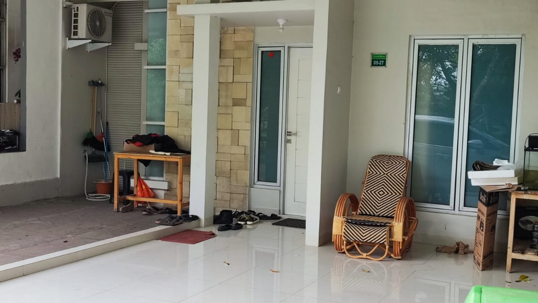Rumah Standard Serpong Garden Green River, Cisauk
