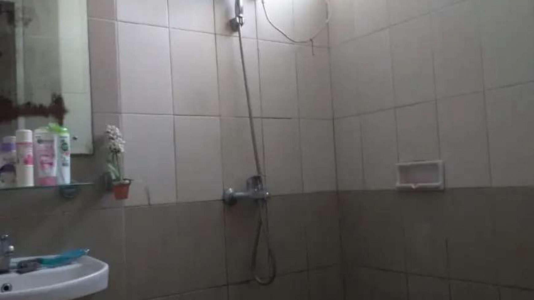 Jarang Ada. Rumah Cluster Castilla, Bsd..