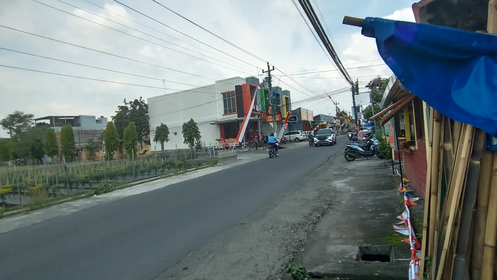 RUMAH KOST DEKAT KAMPUS SADHAR&ATMAJAYA MAGUWOHARJO