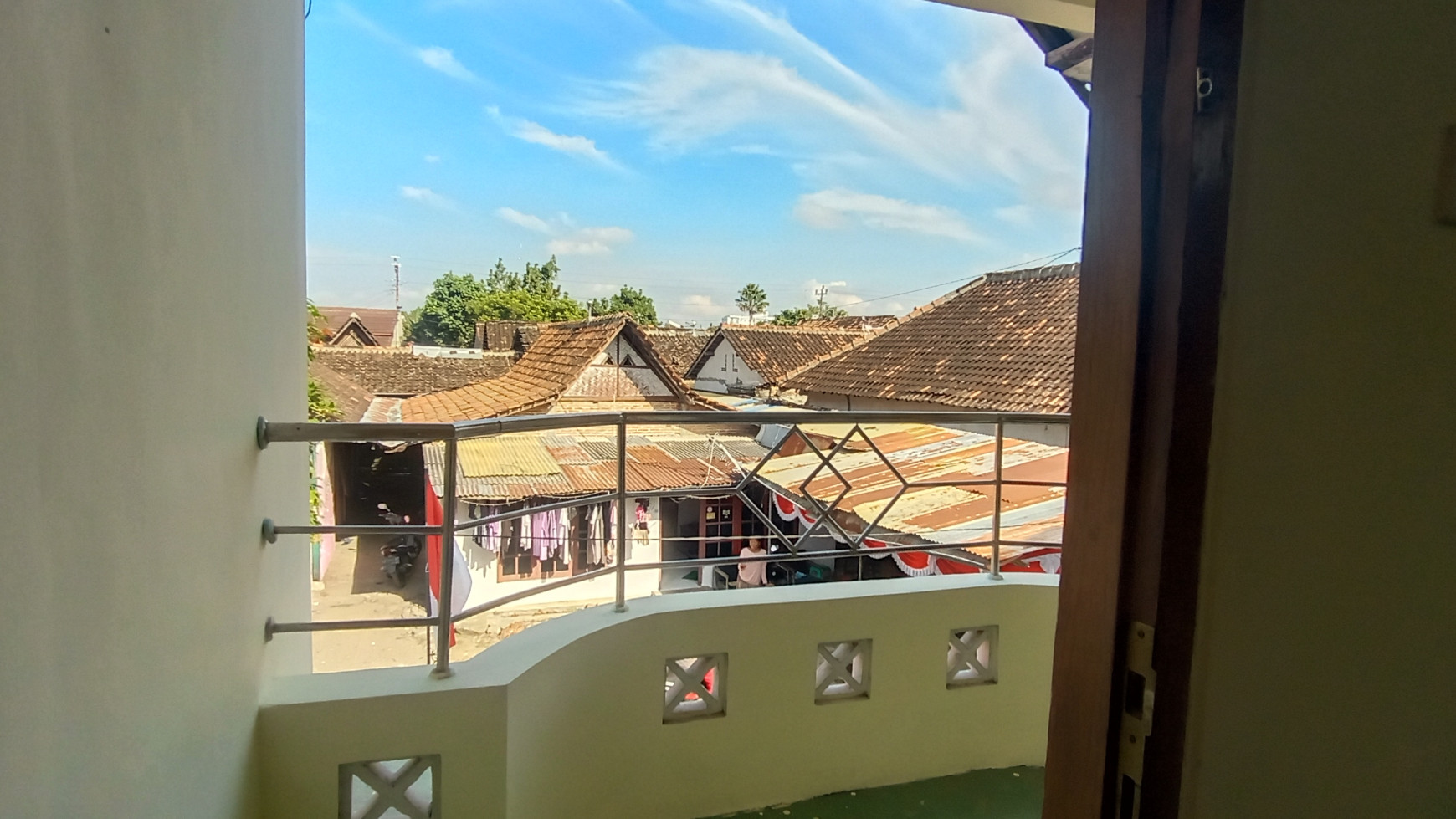 RUMAH TINGGAL DI PANDEYAN, UMBULHARJO, YOGYAKARTA