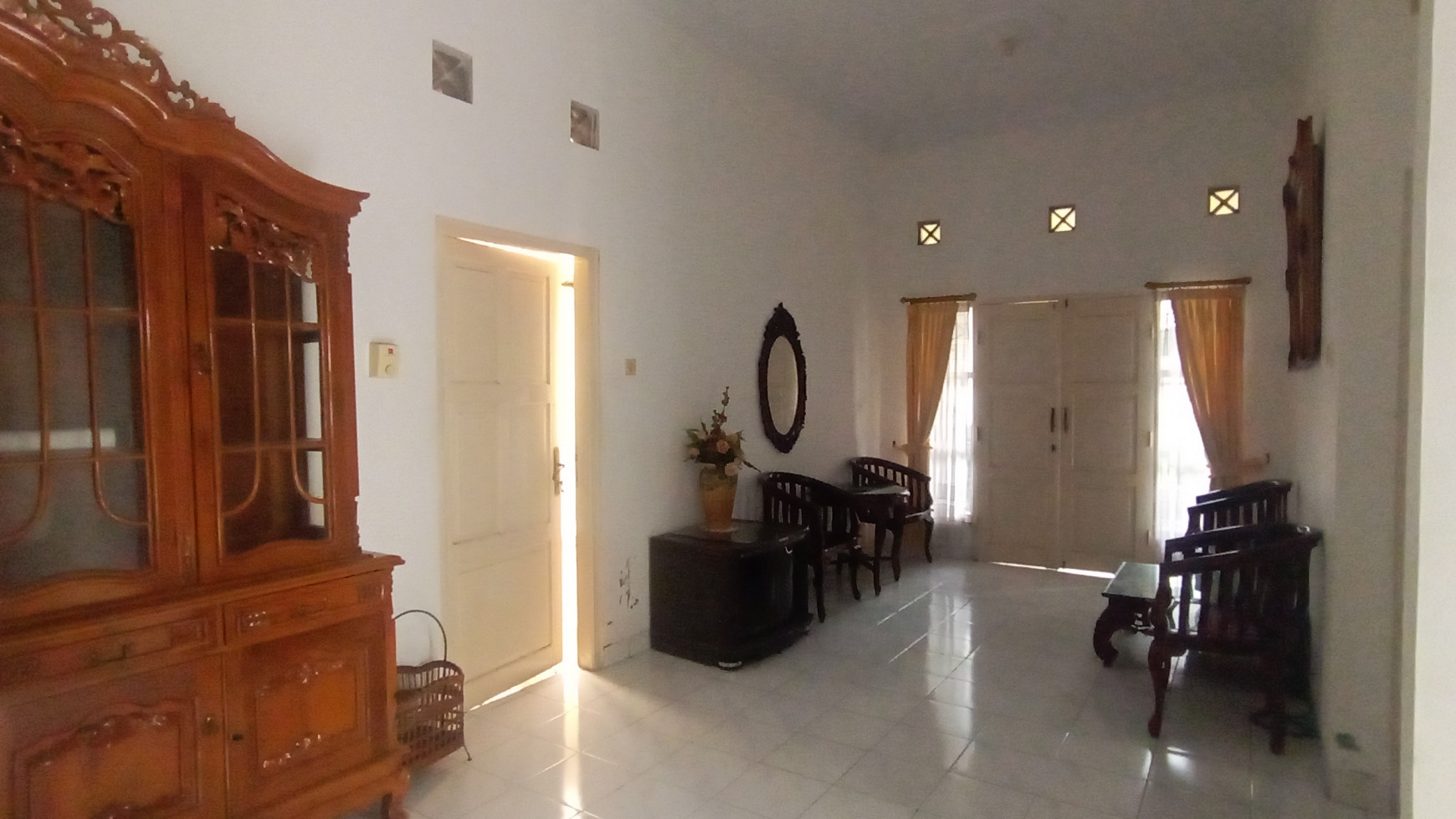 RUMAH+KOST AKTIF , DI PERUM PURI PERMATA, DEKAT UII, DAN UPN