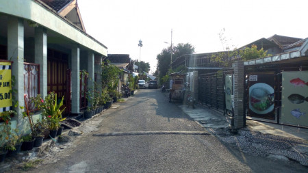 RUMAH DI JL PATEHAN TENGAH, KRATON, YOGYAKARTA