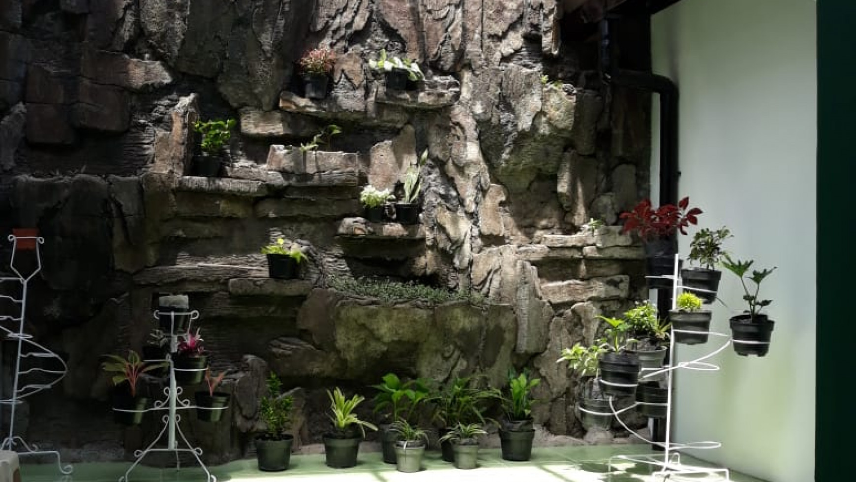 RUMAH KOST 18 KAMAR, SEMI FURNISH, DEKAT RS HAPPY LAND DI BACIRO, GONDOKUSUMAN,