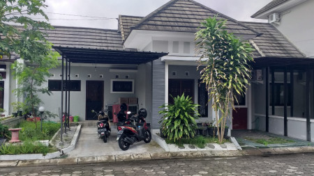 RUMAH MODERN MINIMALIS DALAM PERUMAHAN MEGA ASRI REGENCY DEKAT JL KAPTEN HARYADI