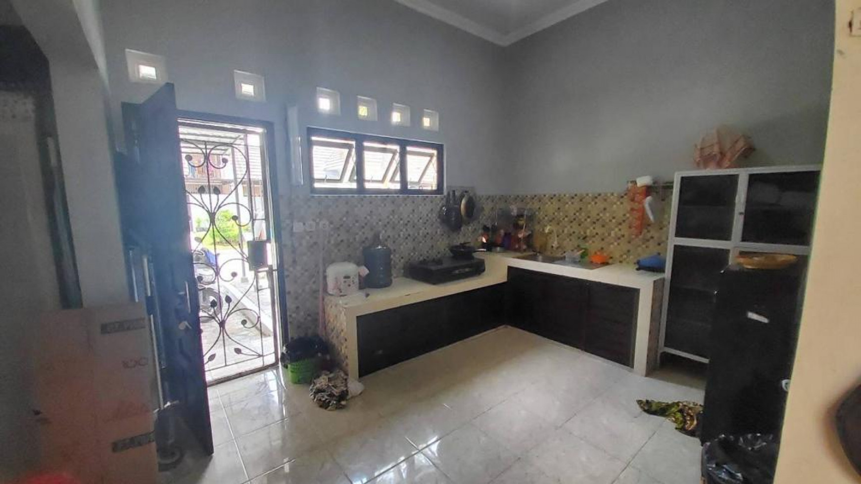 RUMAH MODERN MINIMALIS DALAM PERUMAHAN MEGA ASRI REGENCY DEKAT JL KAPTEN HARYADI