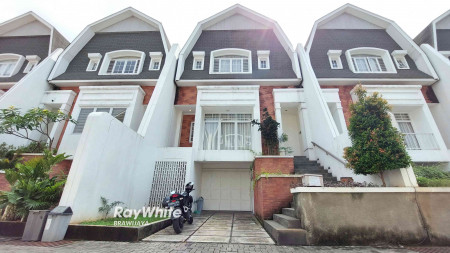 TOWNHOUSE DI BELMONT RESIDENCE, VETERAN BINTARO, JAKSEL, 4 KM KE PONDOH INDAH