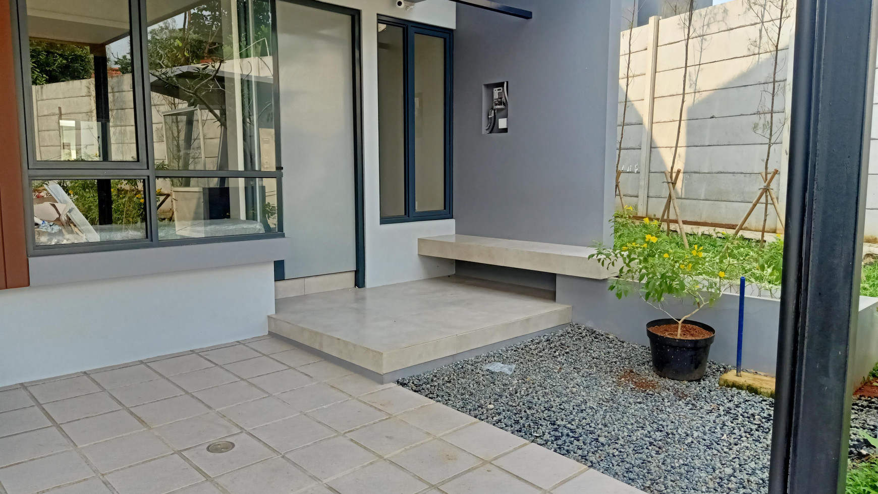 Rumah Modern Minimalis Siap Huni di Tabebuya BSD City