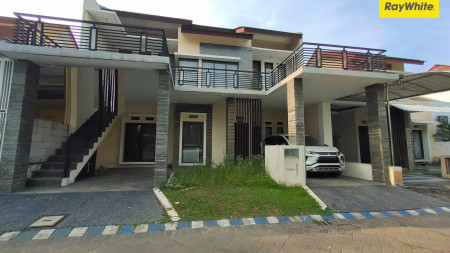 Dijual Rumah 2 lantai di Puri Surya Jaya, Sidoarjo