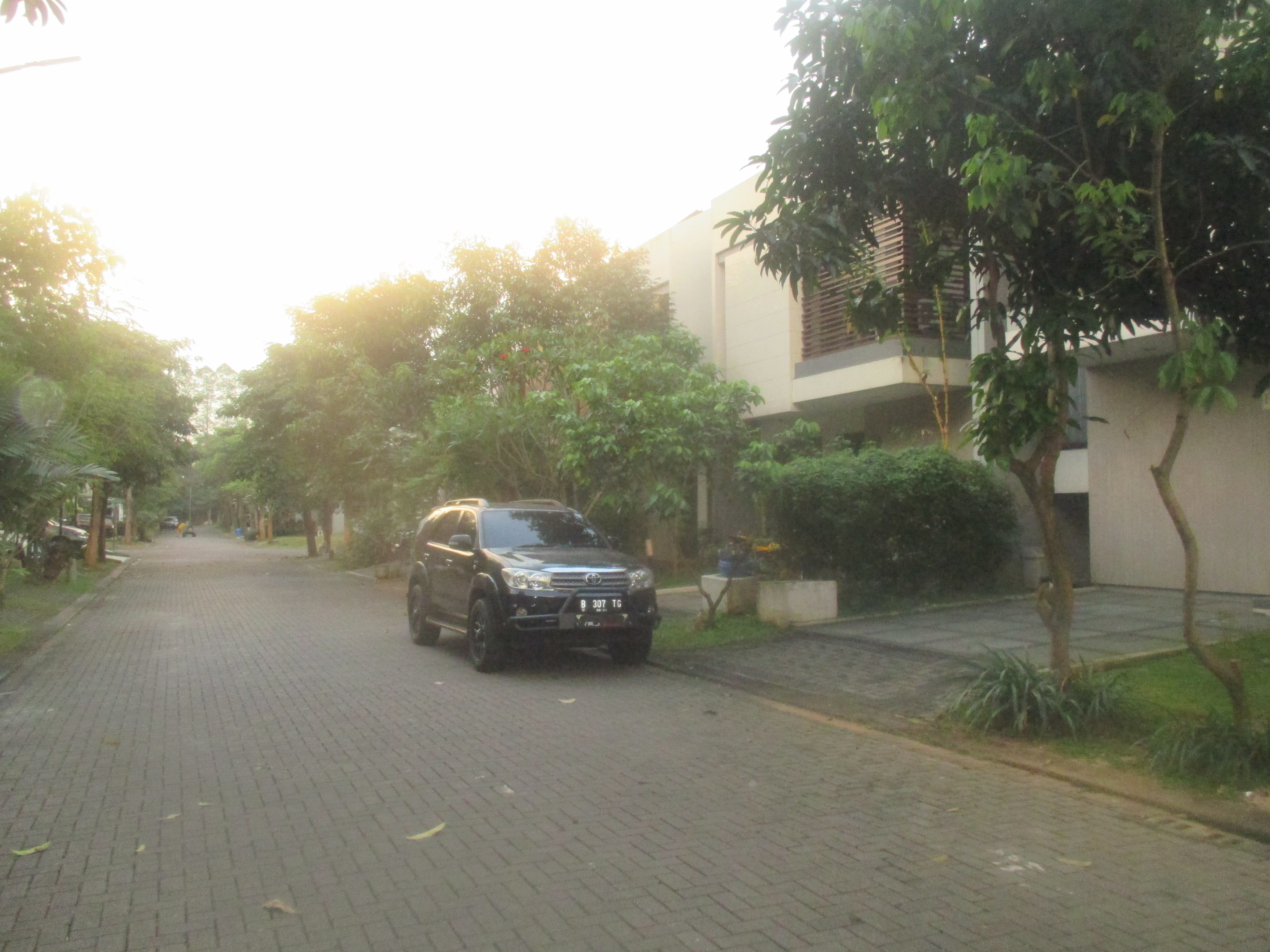 Dijual Rumah Strategis The Eminent Cluster Prestigia BSD City