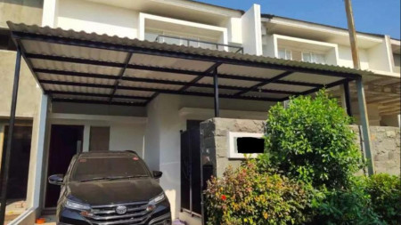 Dijual rumah Cantik de Casa Residence  Area Wiyung Lakarsantri Surabaya Barat