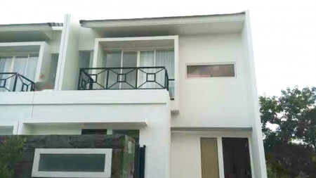 Dijual rumah Full Furnished Modern Minimalist De Casa Residence Wiyung Surabaya Barat 