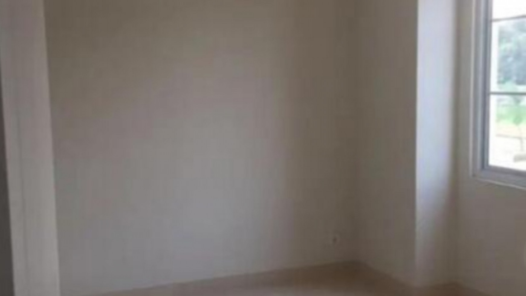 Murah Meriah. Rumah Cluster Elit Azzura Vanya Park, BSD