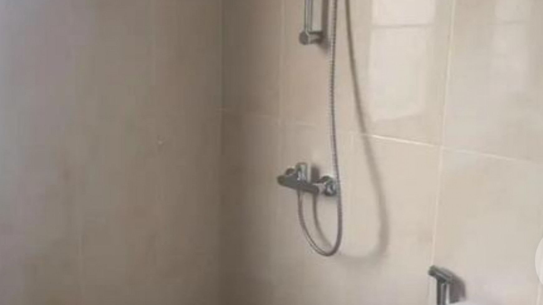 Murah Meriah. Rumah Cluster Elit Azzura Vanya Park, BSD