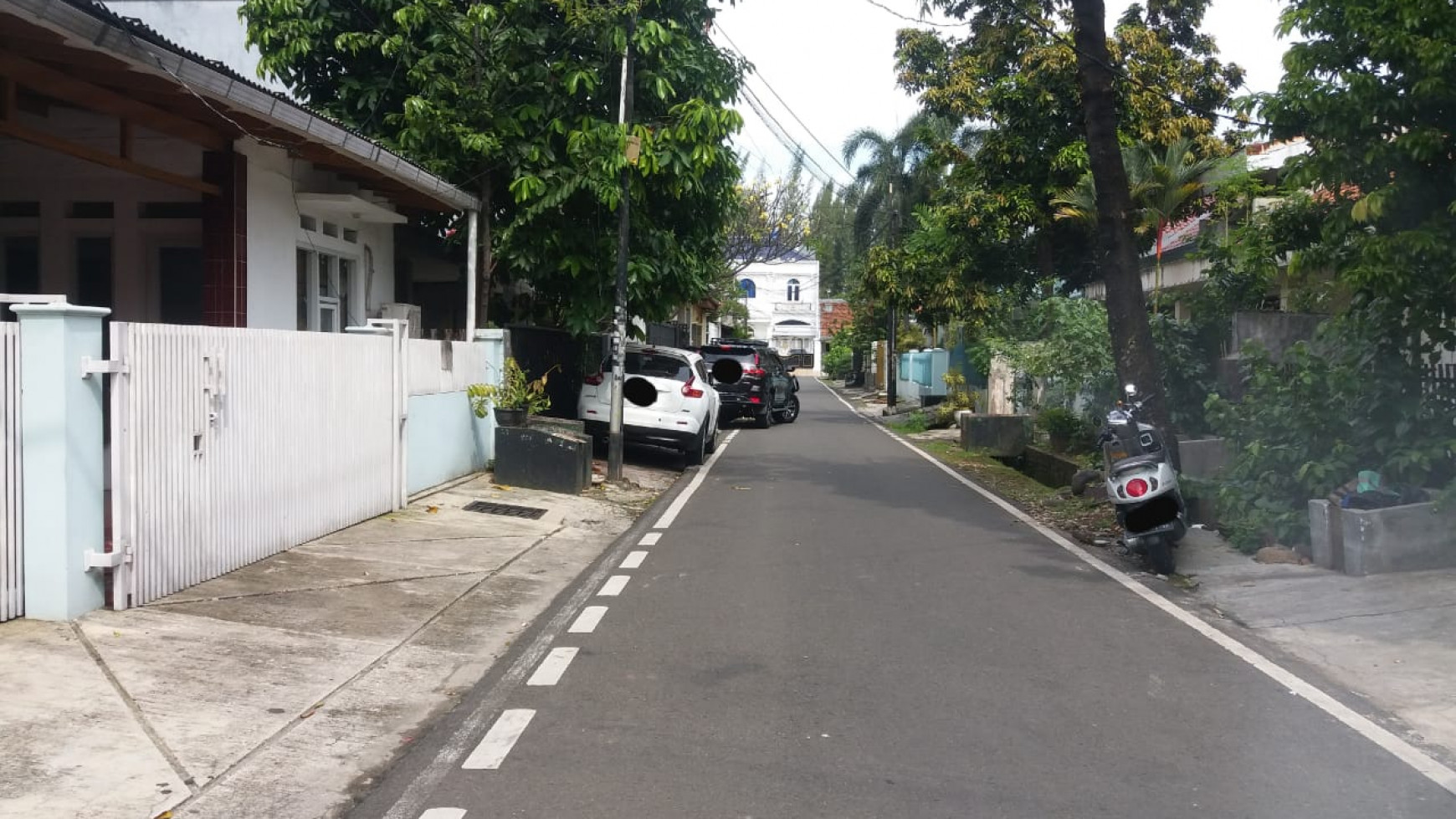 Rumah Bagus Di Jl Air Tawar, Bendungan Hilir Jakarta Pusat