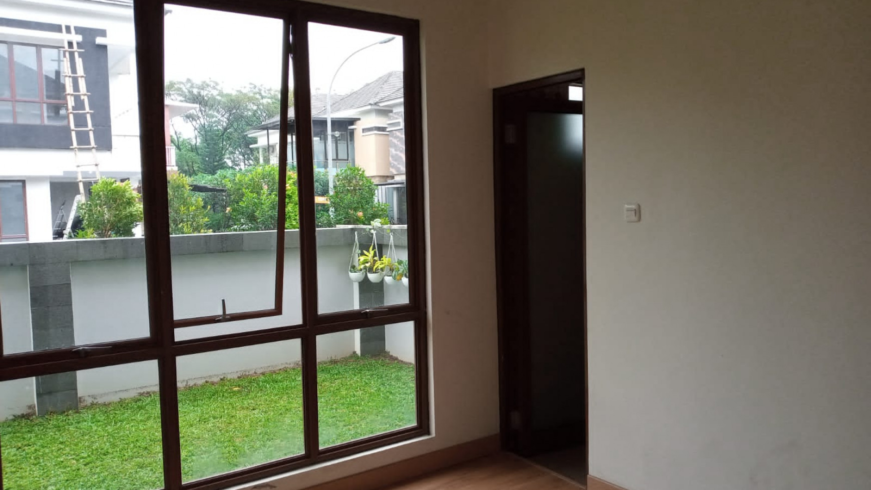 Rumah Bagus Di Cluster Discovery Residence Bintaro Jaya