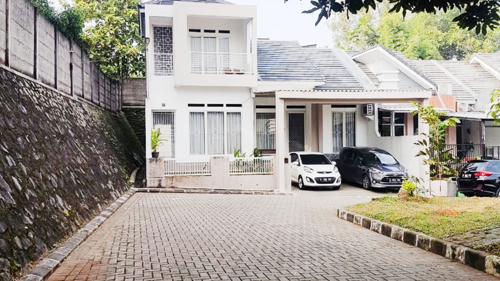 Rumah Bagus Di Cendana Residence, Pamulang Kota Tangerang Selatan