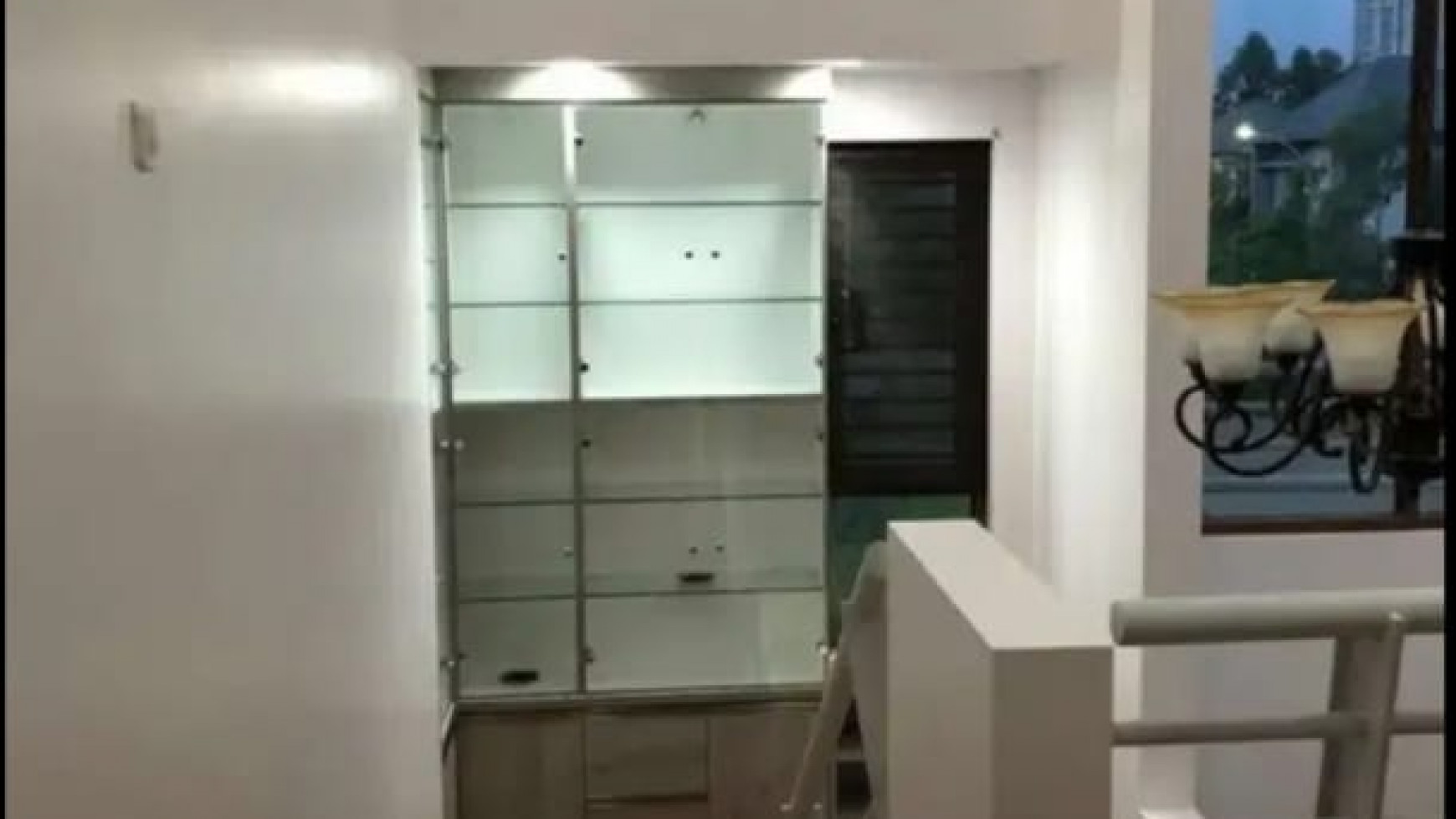 Rumah Bangunan Mandiri Eminent 