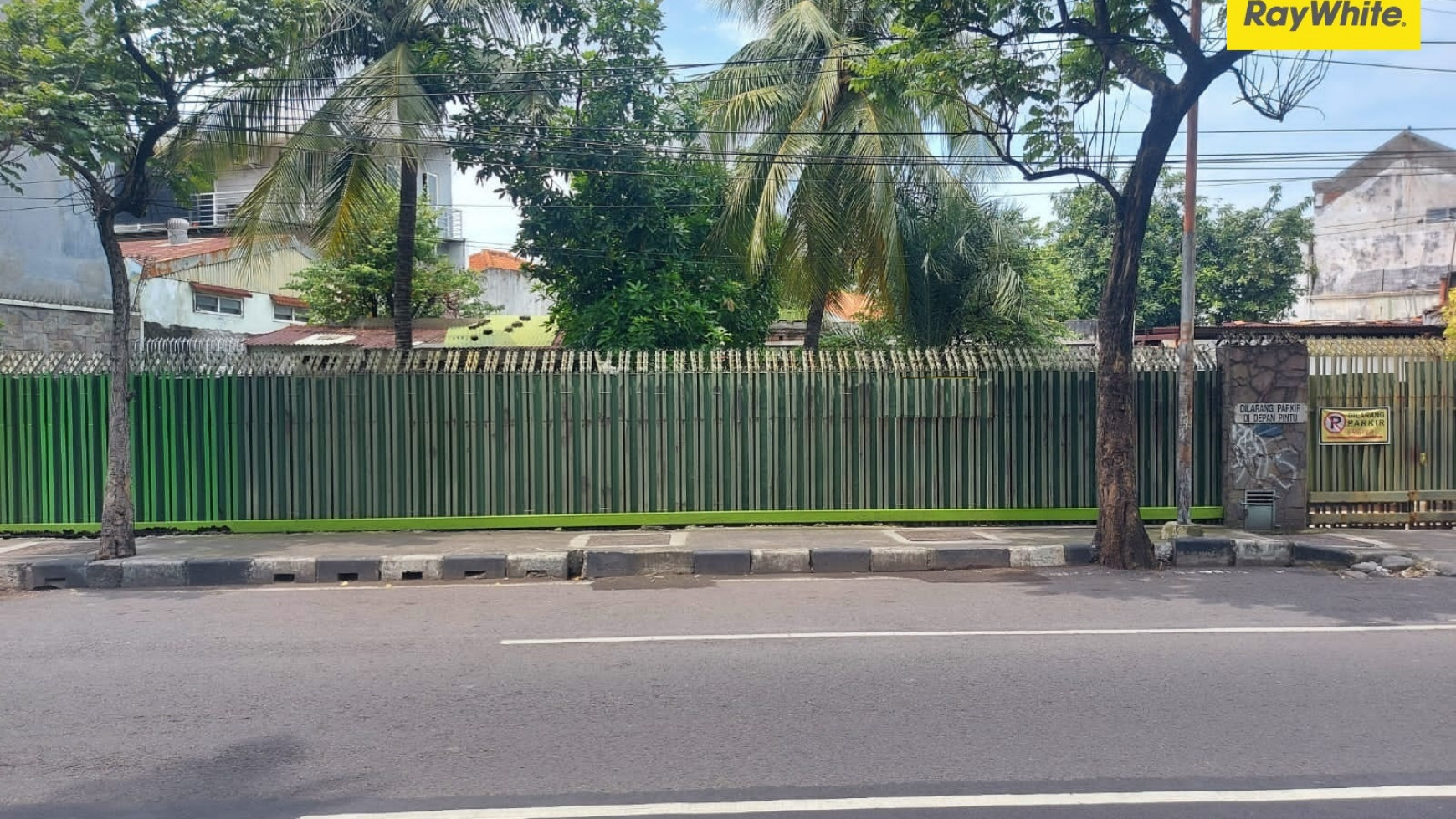 Dijual Rumah Hitung Tanah di Jalan Arjuna, Surabaya Pusat