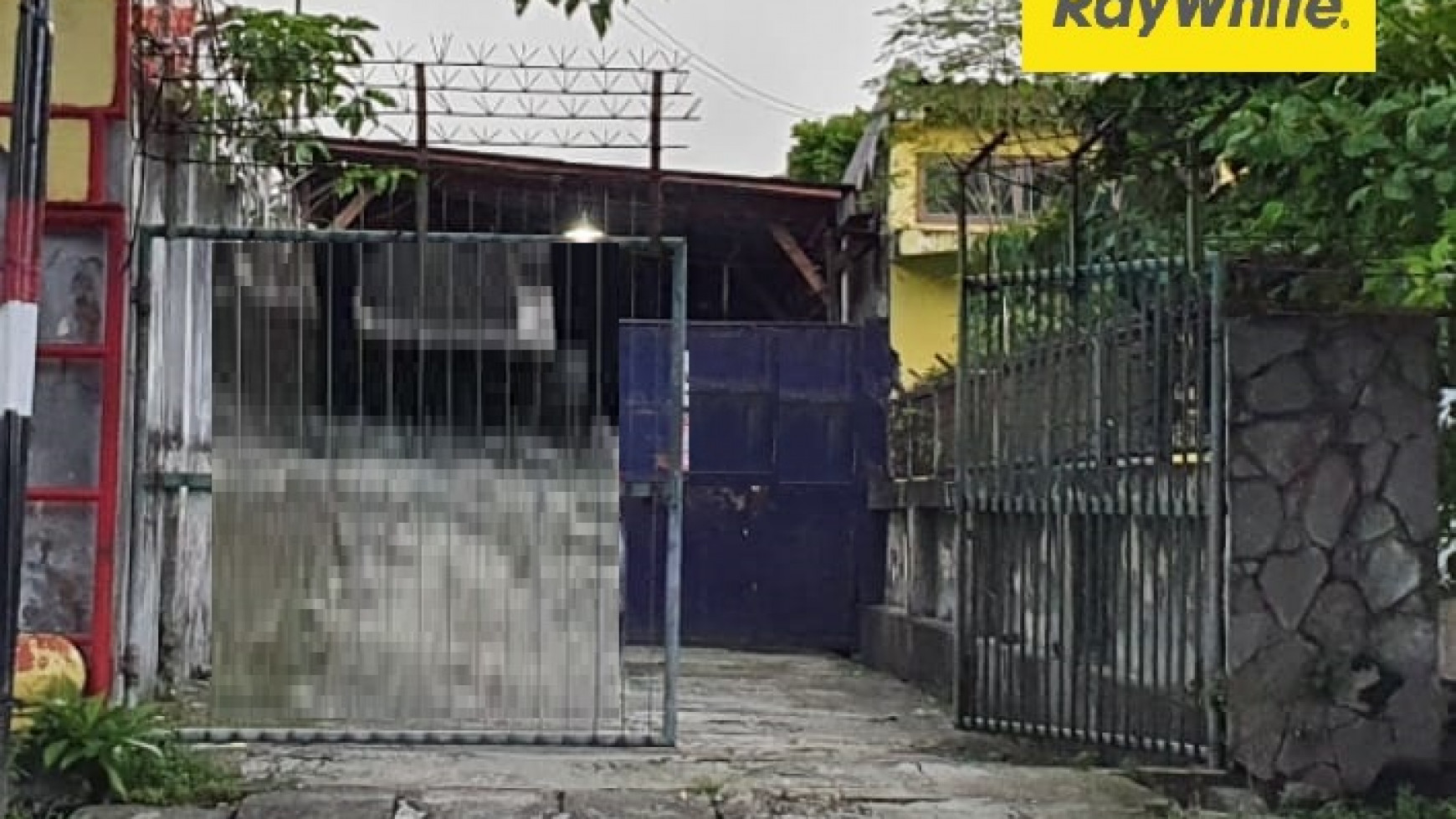 Dijual Rumah di Jalan Tegalsari, Surabaya Pusat